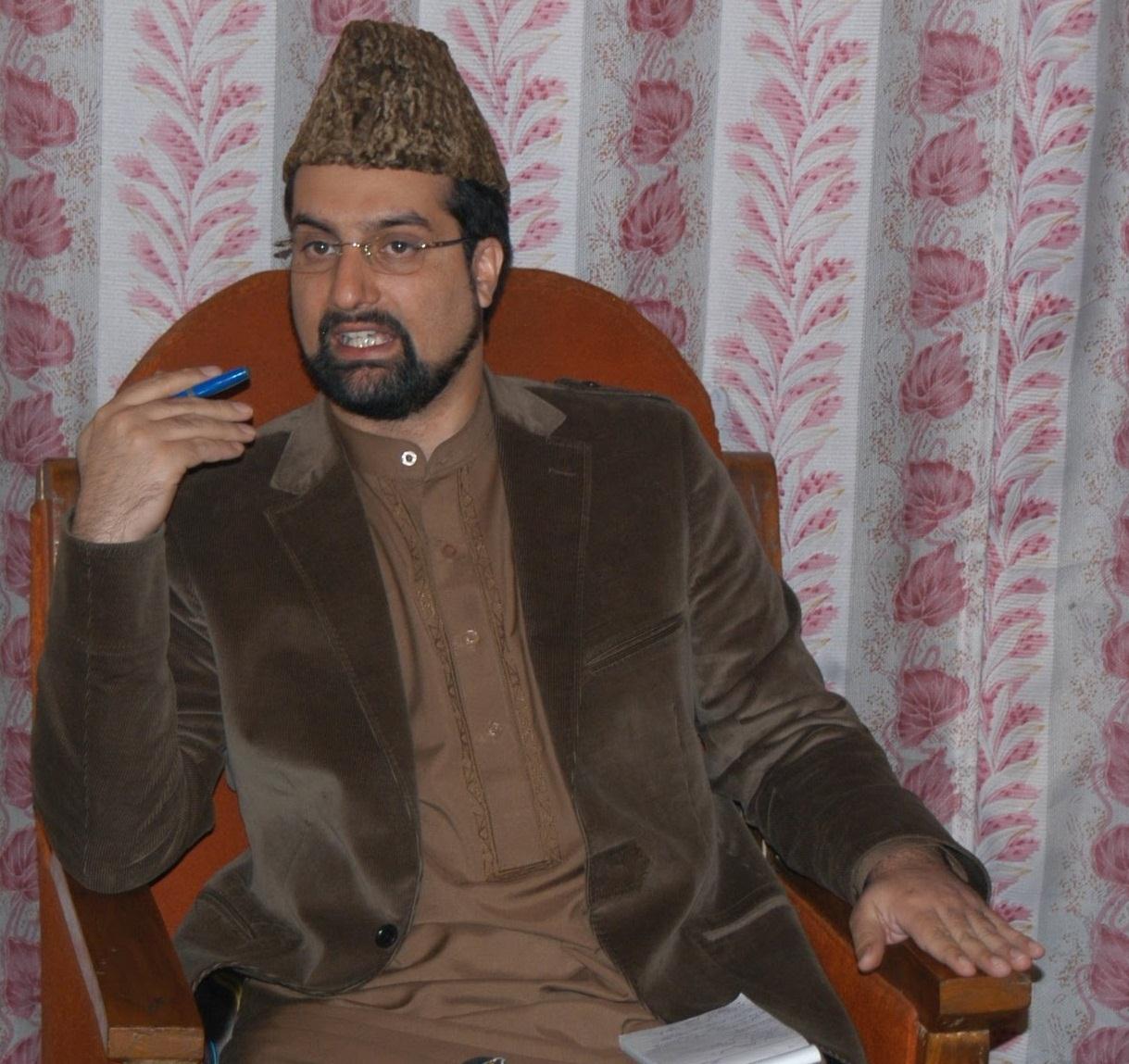 Mirwaiz concerned over civilian killing in Border firing;